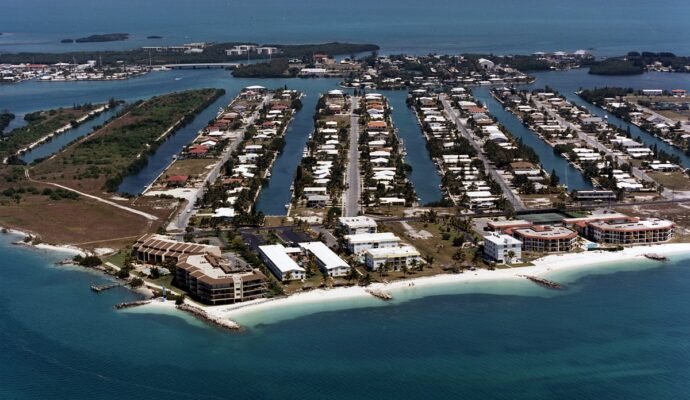 Key Colony Beach FL-Commercial Real Estate Loan Pros of Key West